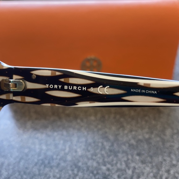 Tory Burch sunglasses ?